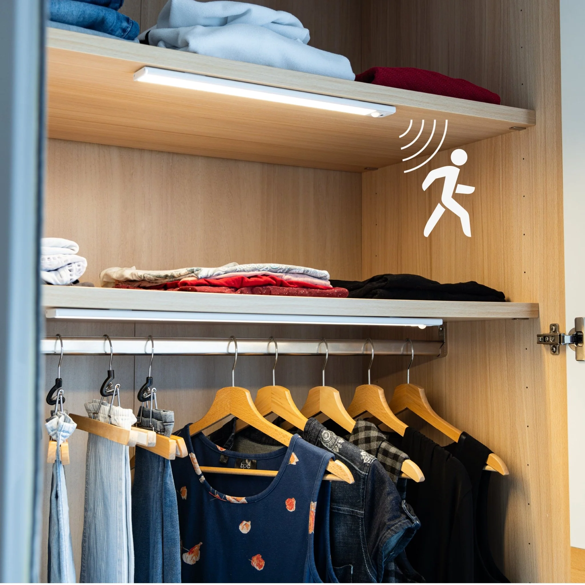LED's Light Kastverlichting met sensor 40 cm - Oplaadbaar en draadloos - zwaai- en bewegingssensor - wit - Image 4